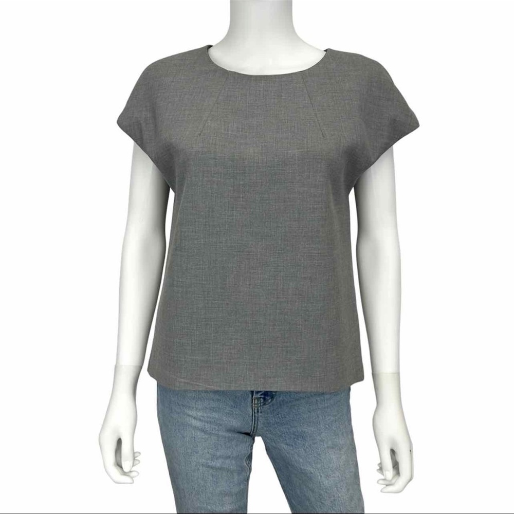 Trina Turk Gray Cap Sleeve Top Size M H0328